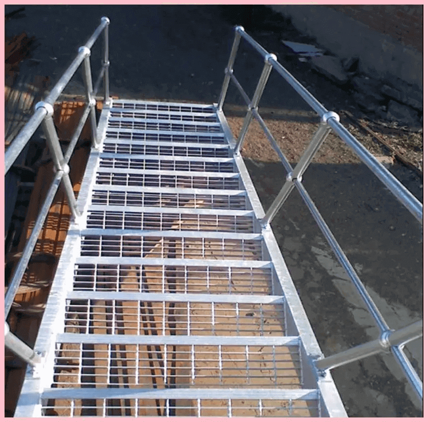 钢格板楼梯材料的选择与楼梯踏步的稳定性